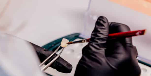 Zirconia crowns: Advantages and disadvantages